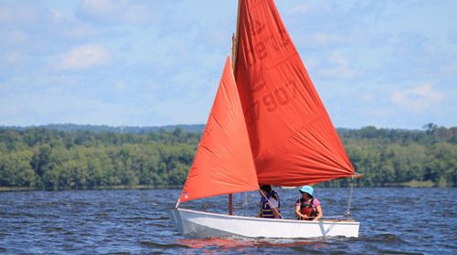 What is a Mirror Dinghy? Sailing for beginners
