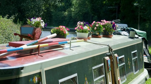 How To Make Living On A Narrowboat Eco-Friendly
