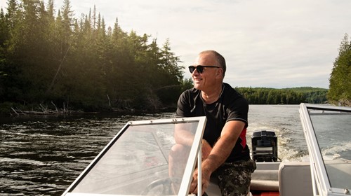 Do you need a licence to drive a boat in the UK?