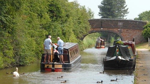 The ultimate guide to living on a narrowboat in retirement